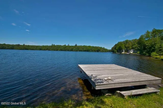 $1,318,000 | 528 Dyken Pond Road, Berlin, NY 12138