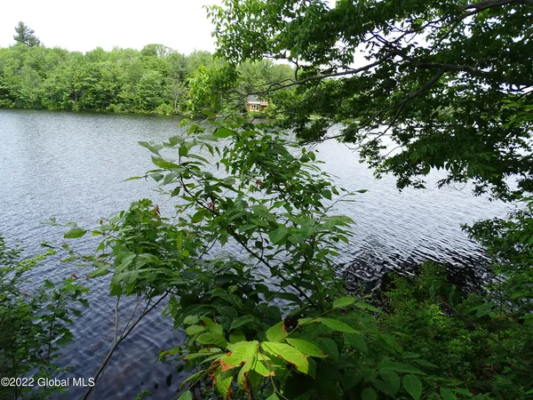 $1,318,000 | 528 Dyken Pond Road, Berlin, NY 12138