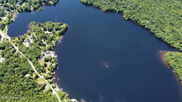 $1,318,000 | 528 Dyken Pond Road, Berlin, NY 12138