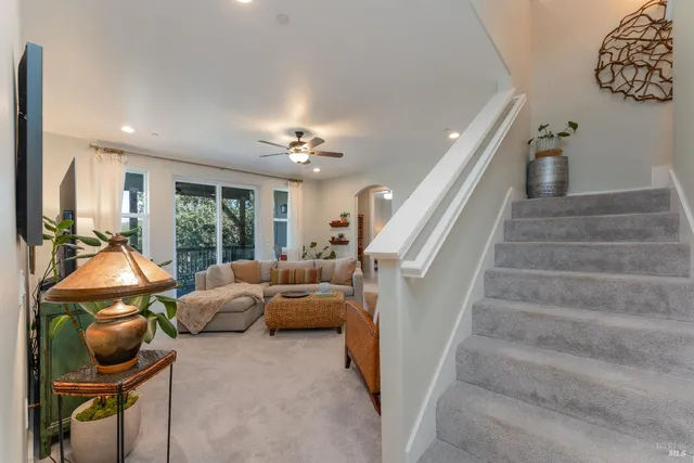 $889,000 | 2412 Celestin Court, Ukiah, CA 95482