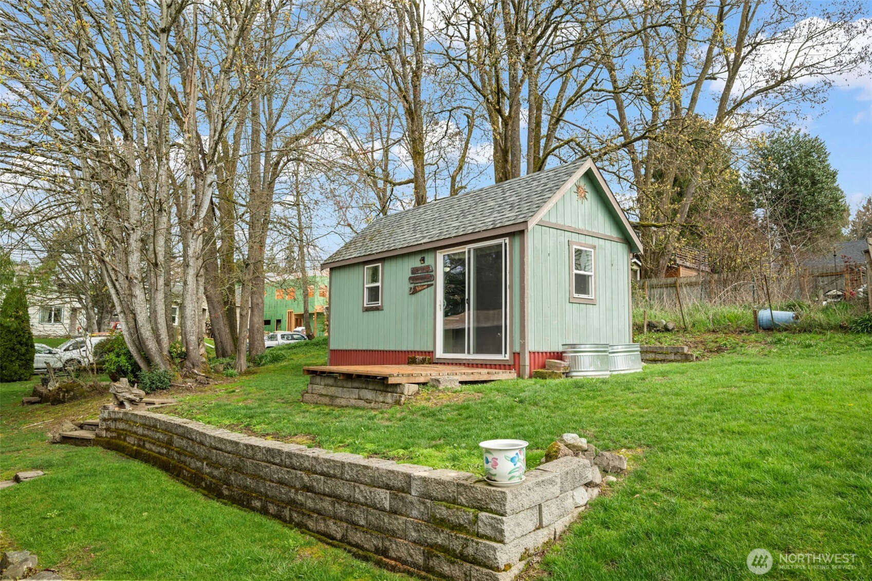 2007 East 15th Street Bremerton, WA 98310 - Photo 18 of 29