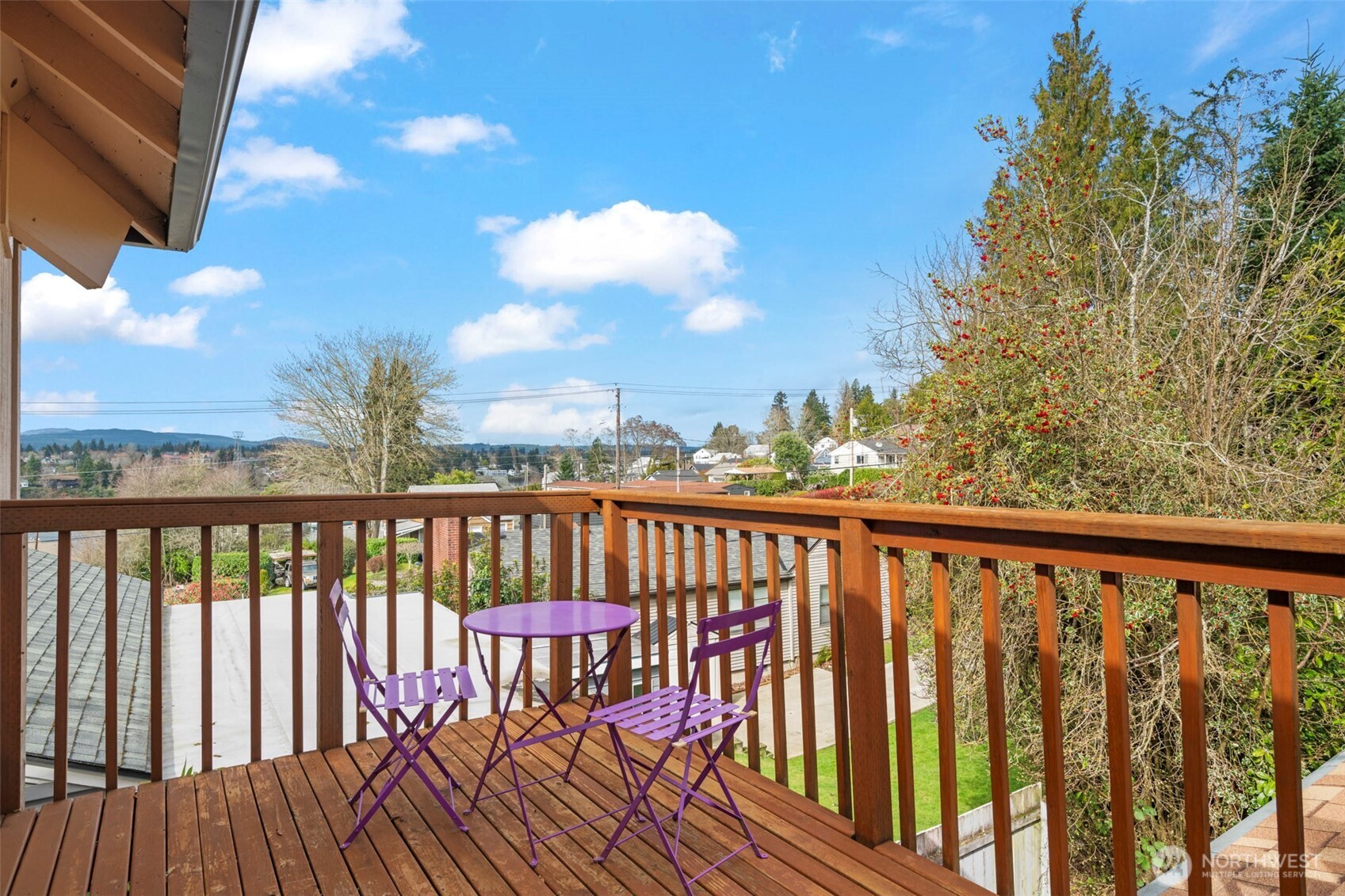 2007 East 15th Street Bremerton, WA 98310 - Photo 6 of 29