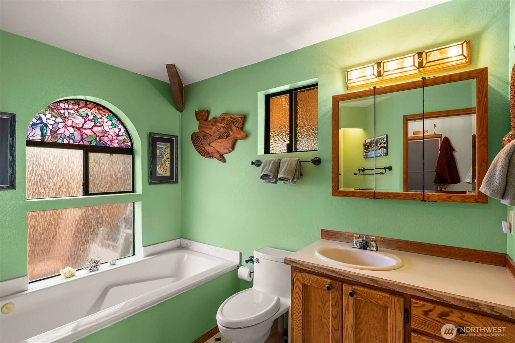 2007 East 15th Street Bremerton, WA 98310 - Photo 10 of 29