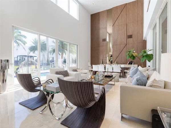 $3,399,000 | 7451 Northwest 103rd Court, Doral, FL 33178