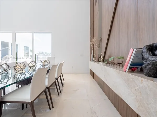 $3,399,000 | 7451 Northwest 103rd Court, Doral, FL 33178