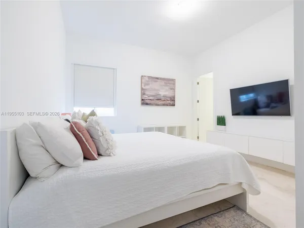 $3,399,000 | 7451 Northwest 103rd Court, Doral, FL 33178