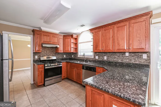 $2,045 | 1684 Summit Pl Way, Loganville, GA 30052