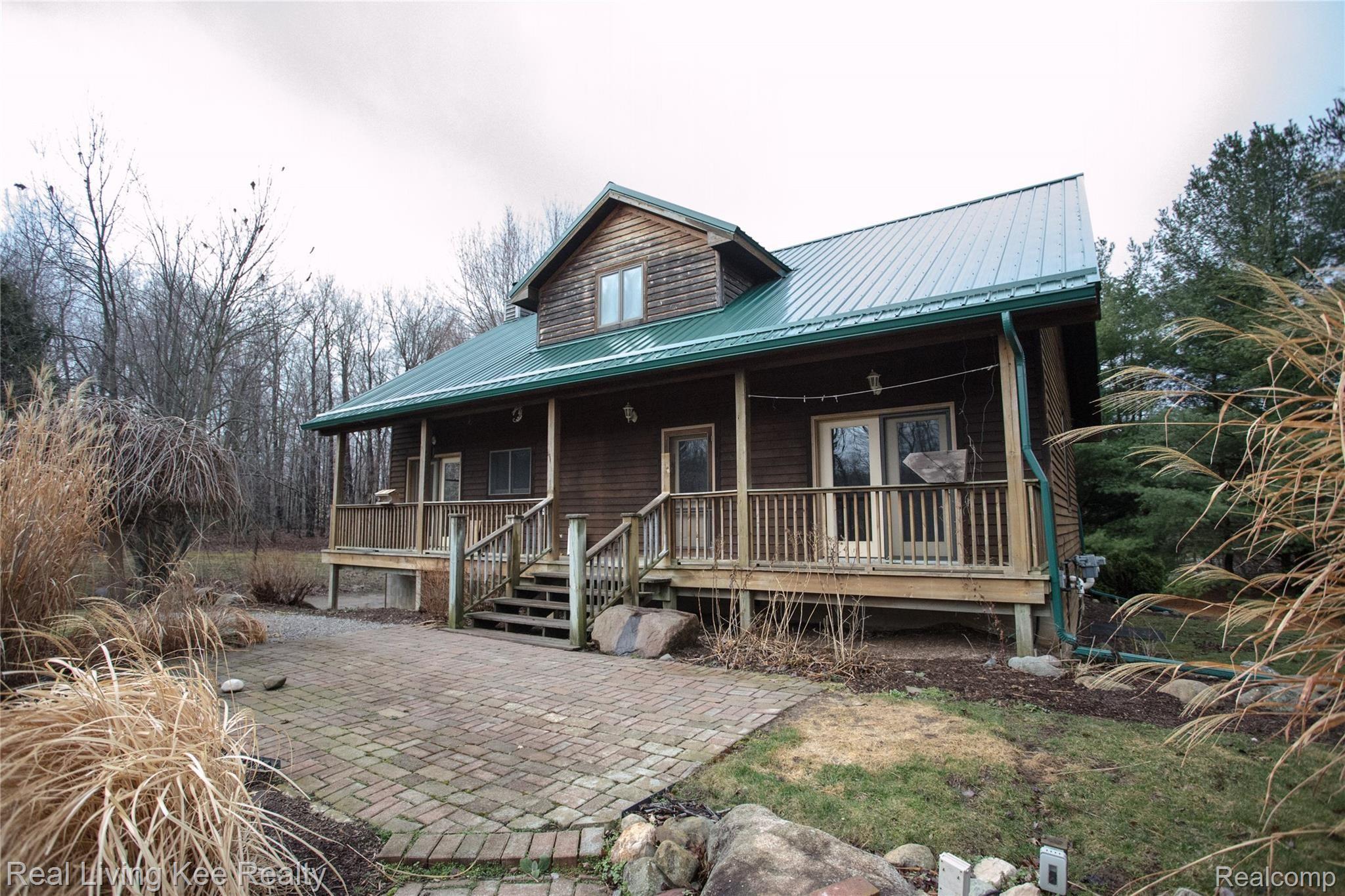 3077 South Lake George Road Dryden, MI 48428 - Photo 8 of 44 AM0U6437.jpg