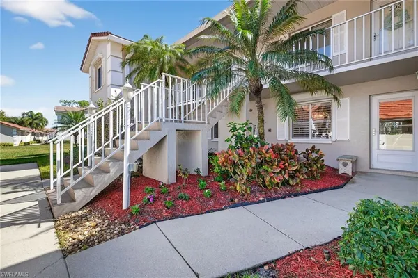 $329,000 | 6700 Dennis Circle, Unit A102, Naples, FL 34104