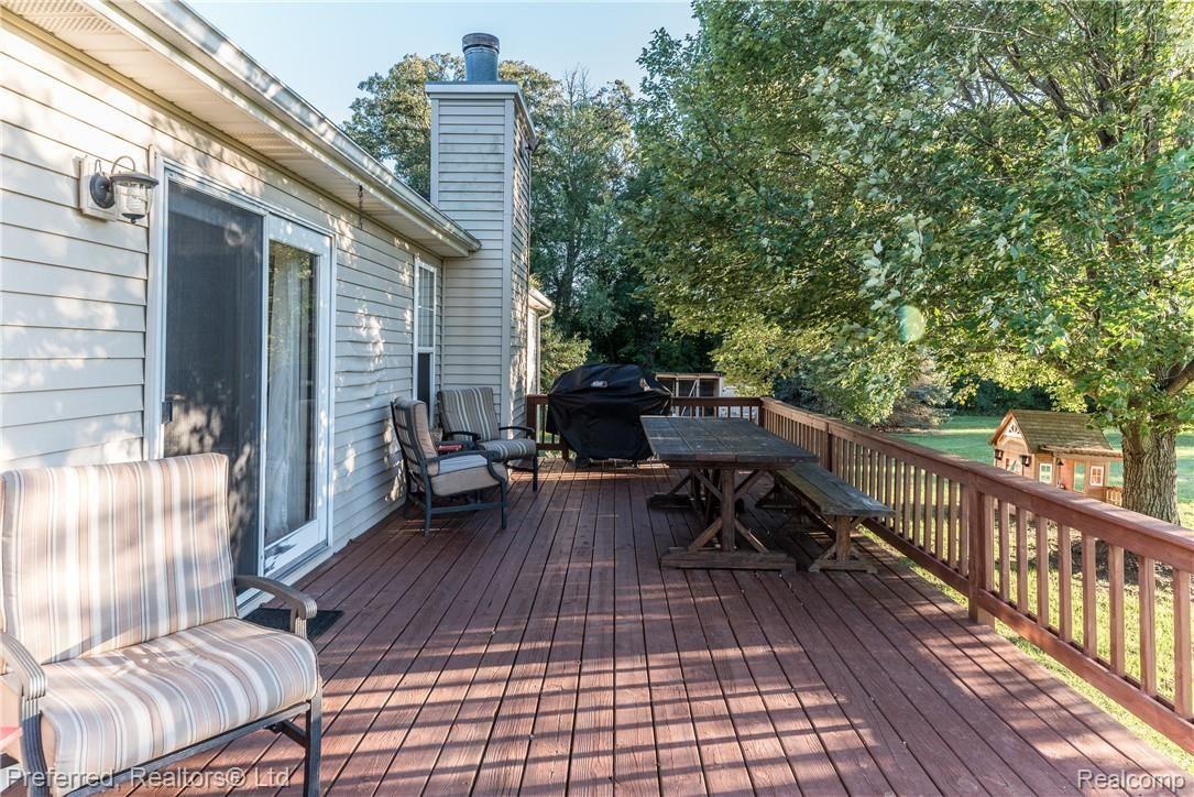 3522 County Farm Road Howell, MI 48843 - Photo 32 of 36 DSC_3702.jpg