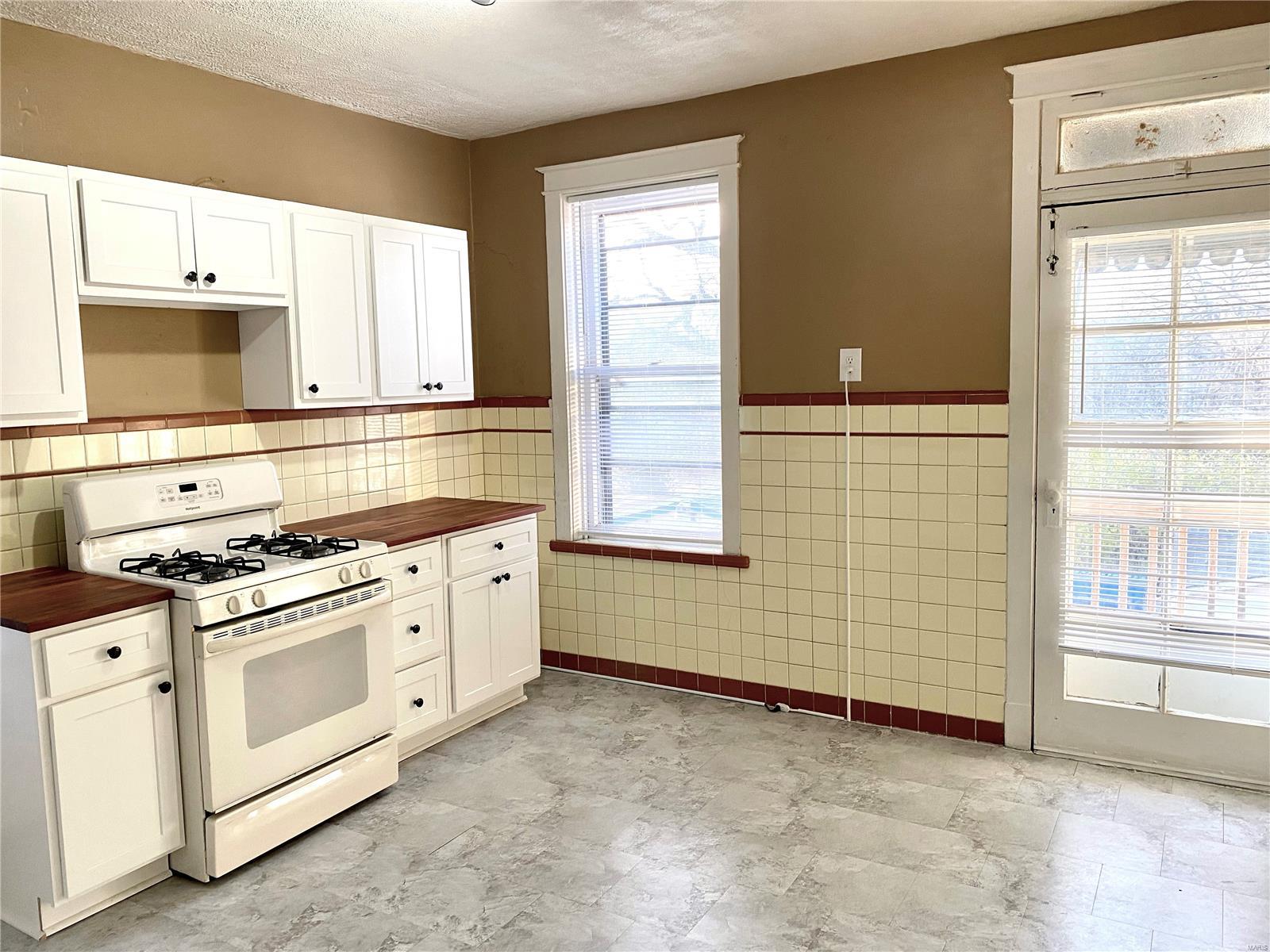 5727 Dewey Avenue St. Louis, MO 63116 - Photo 13 of 20