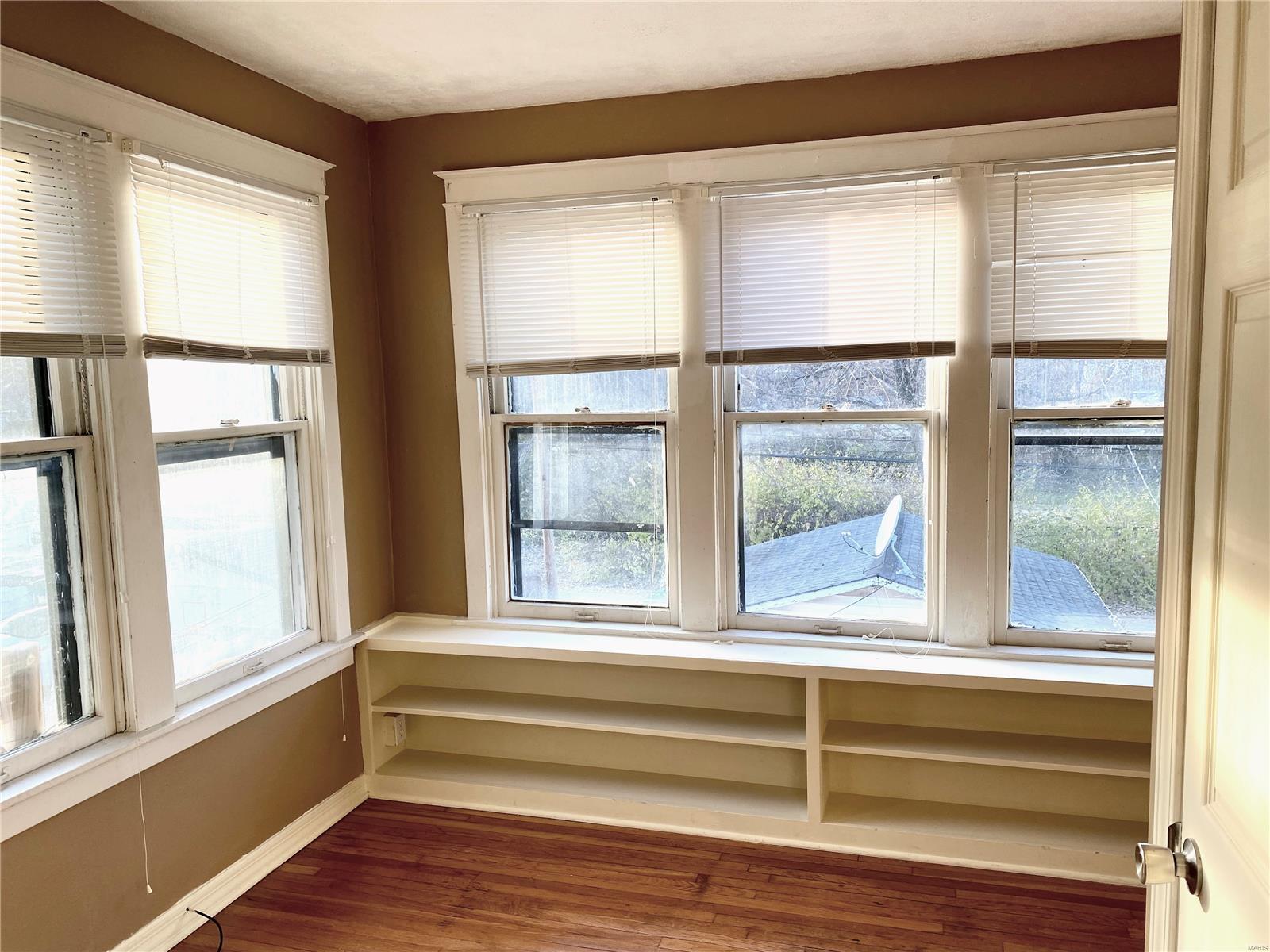 5727 Dewey Avenue St. Louis, MO 63116 - Photo 16 of 20