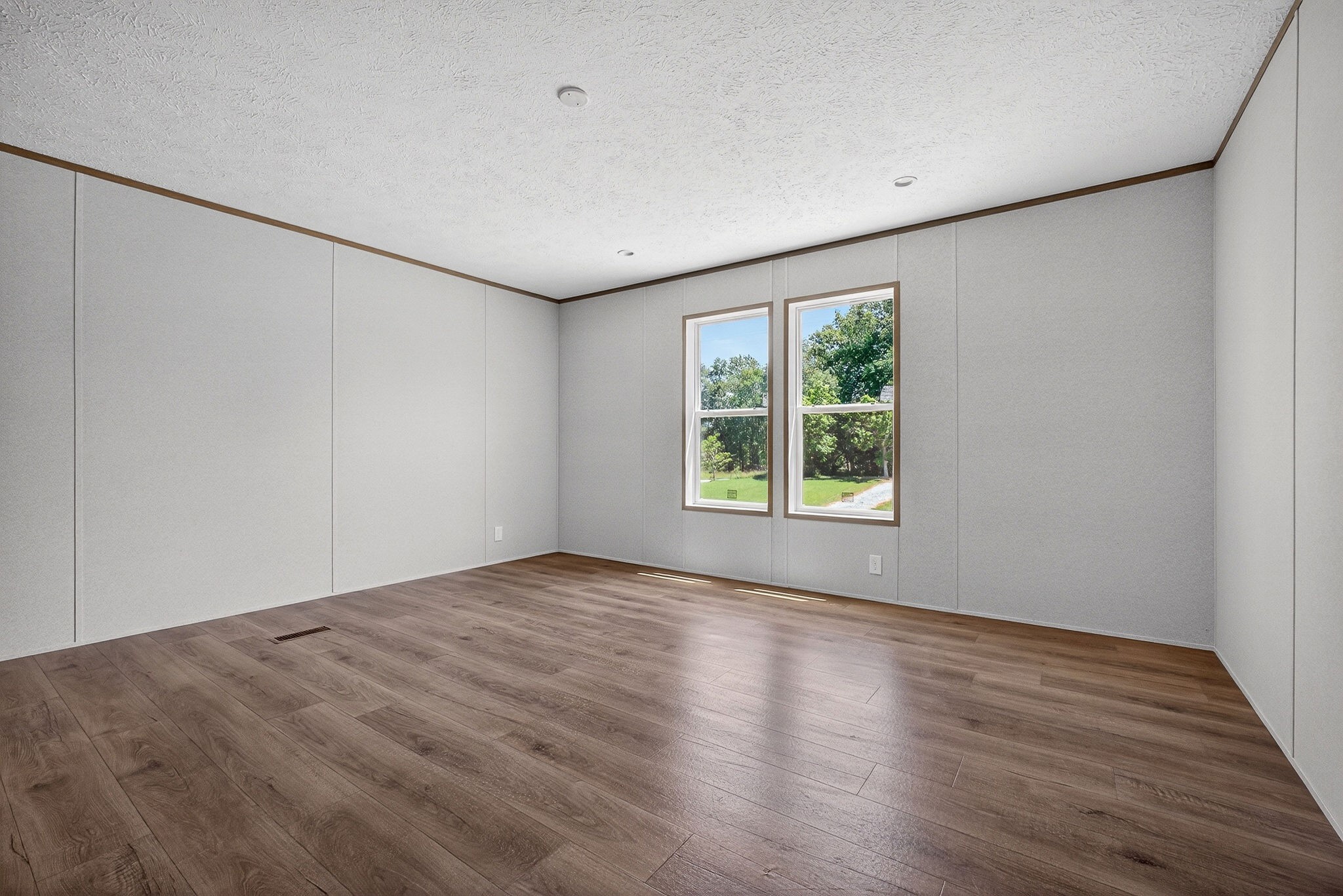 477 Salem Road McMinnville, TN 37110 - Photo 7 of 28
