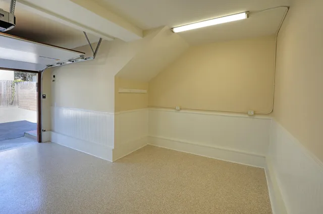 a view of empty room