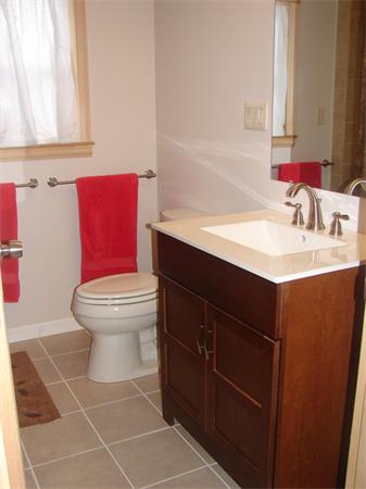 17 Sherwood Road Stoneham, MA 02180 - Photo 6 of 11 Gallery Image 6