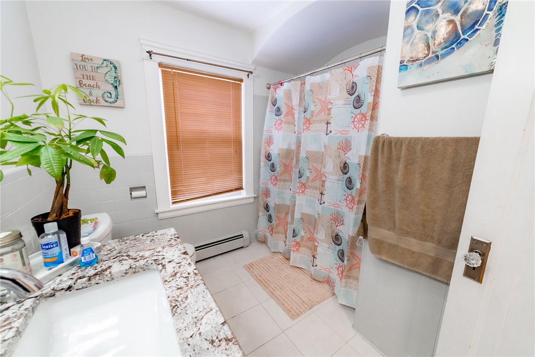 71 Calaman Road Cranston, RI 02910 - Photo 9 of 16