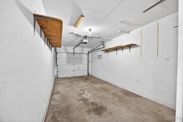 $210,000 | 976 Windstream, St. Peters, MO 63376