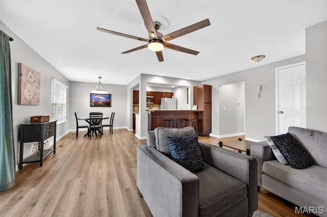 $210,000 | 976 Windstream, St. Peters, MO 63376