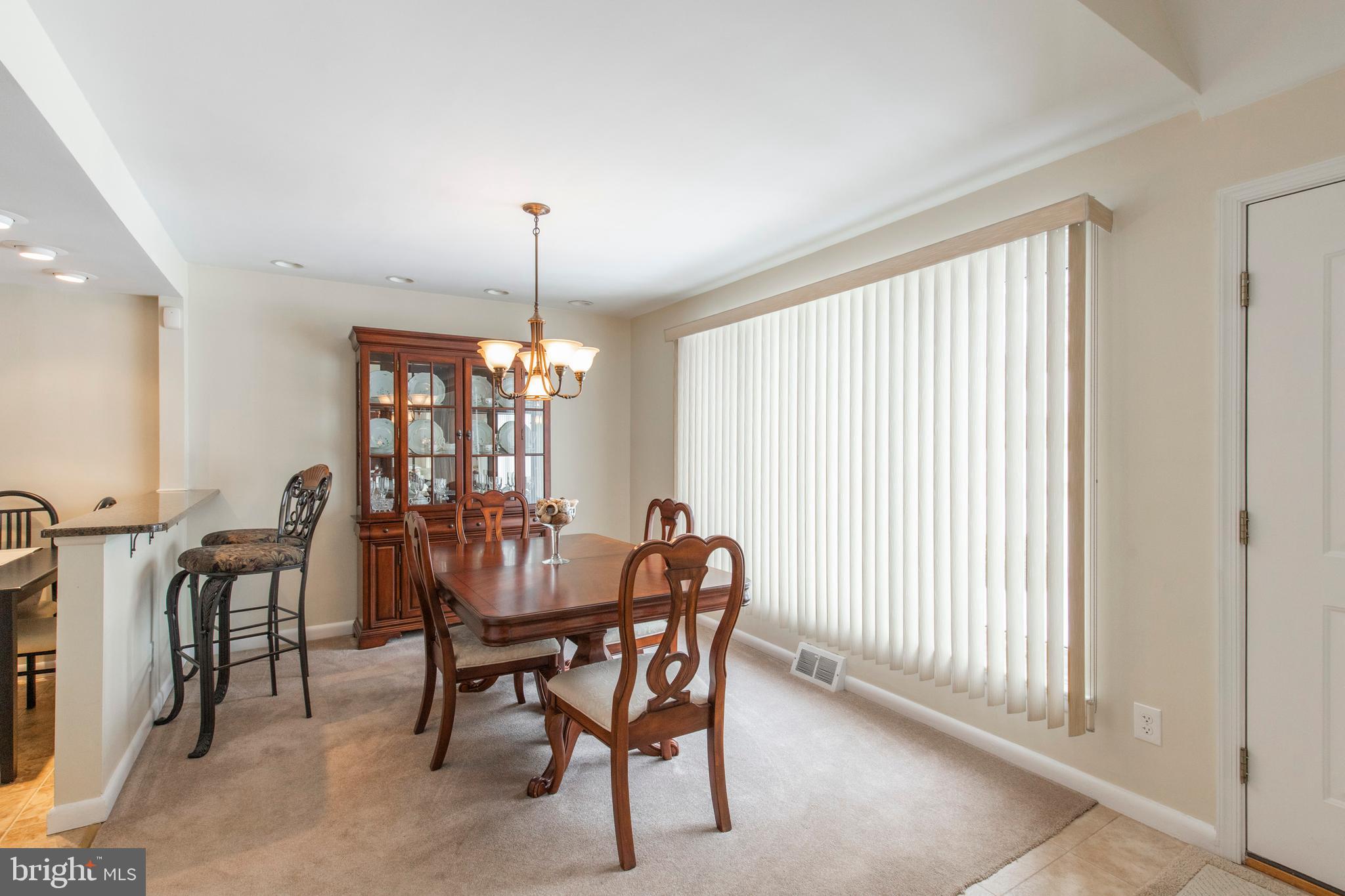 338 Glen Ridge Road Havertown, PA 19083 - Photo 14 of 40 Breakfast Bar