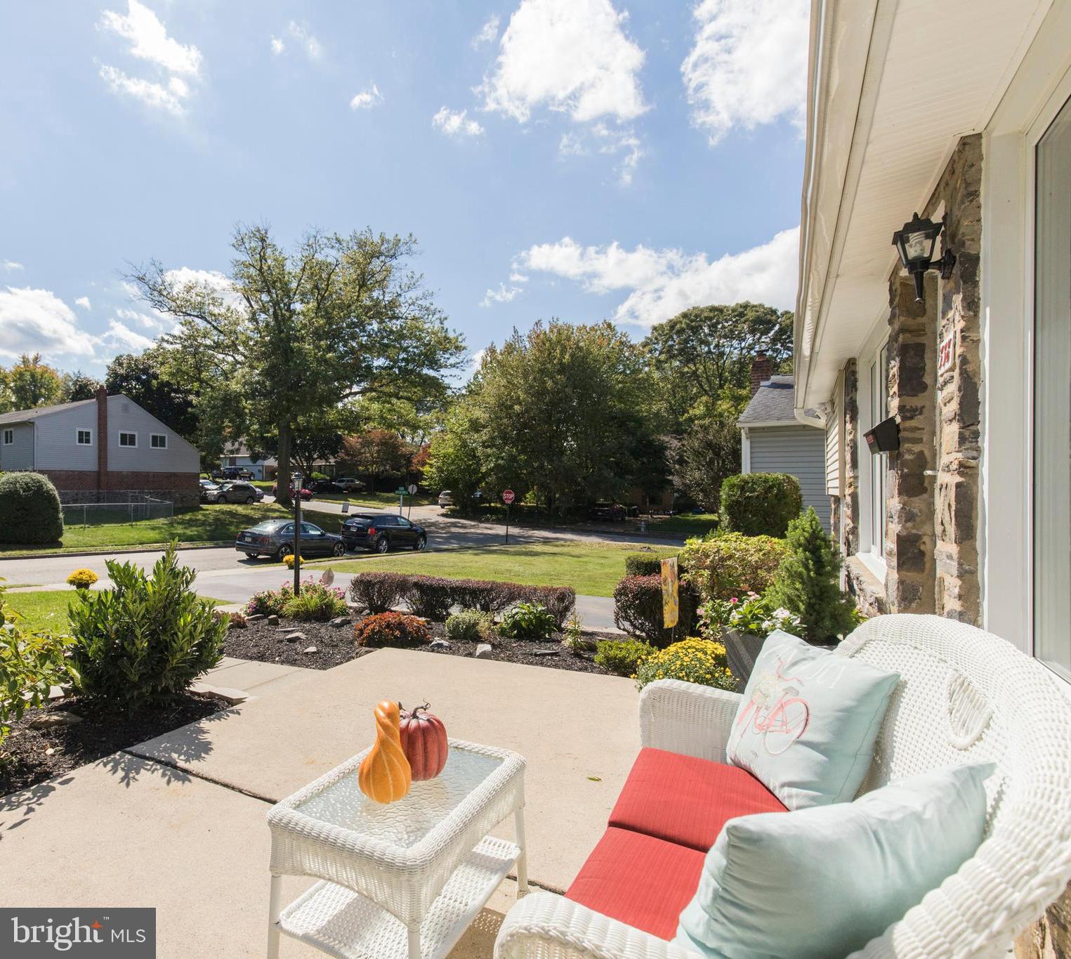 338 Glen Ridge Road Havertown, PA 19083 - Photo 3 of 40 Front patio