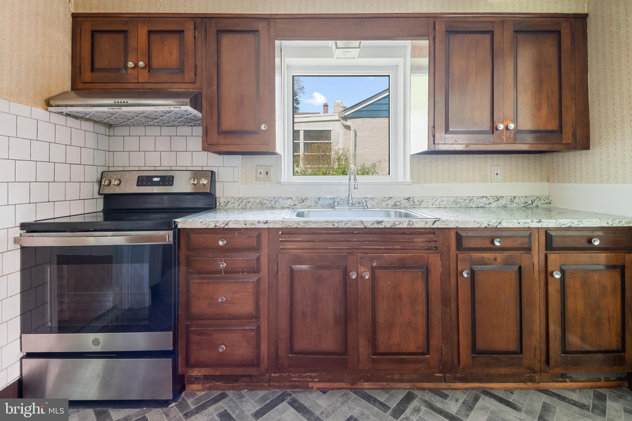 2206 Prichard Road Silver Spring, MD 20902 - Photo 17 of 33 Kitchen with lots of cabinets