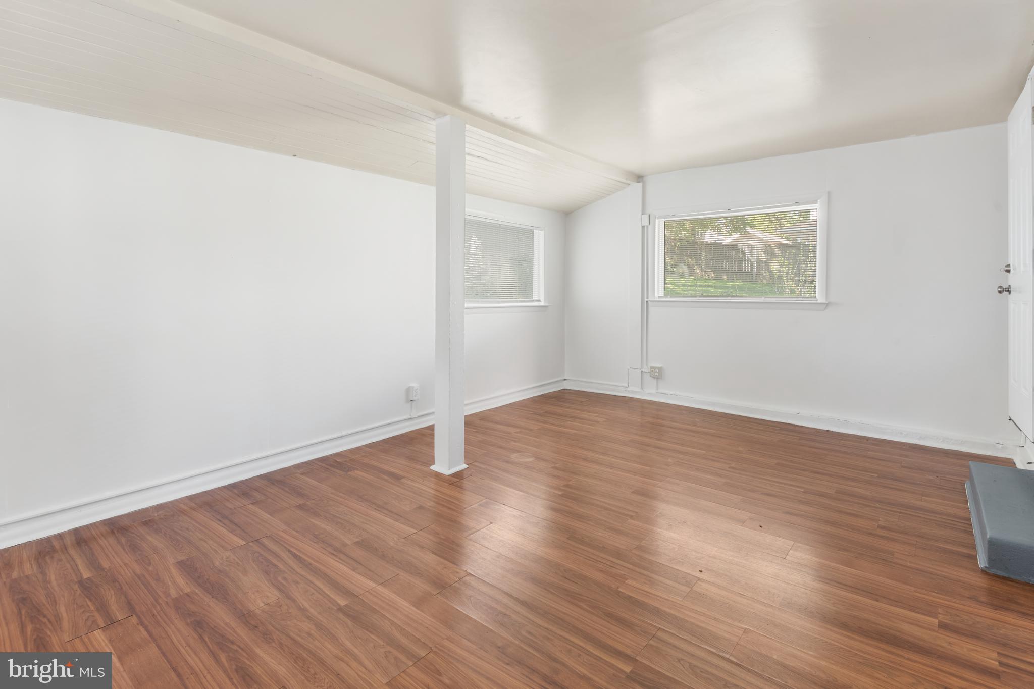 2206 Prichard Road Silver Spring, MD 20902 - Photo 22 of 33 Family room