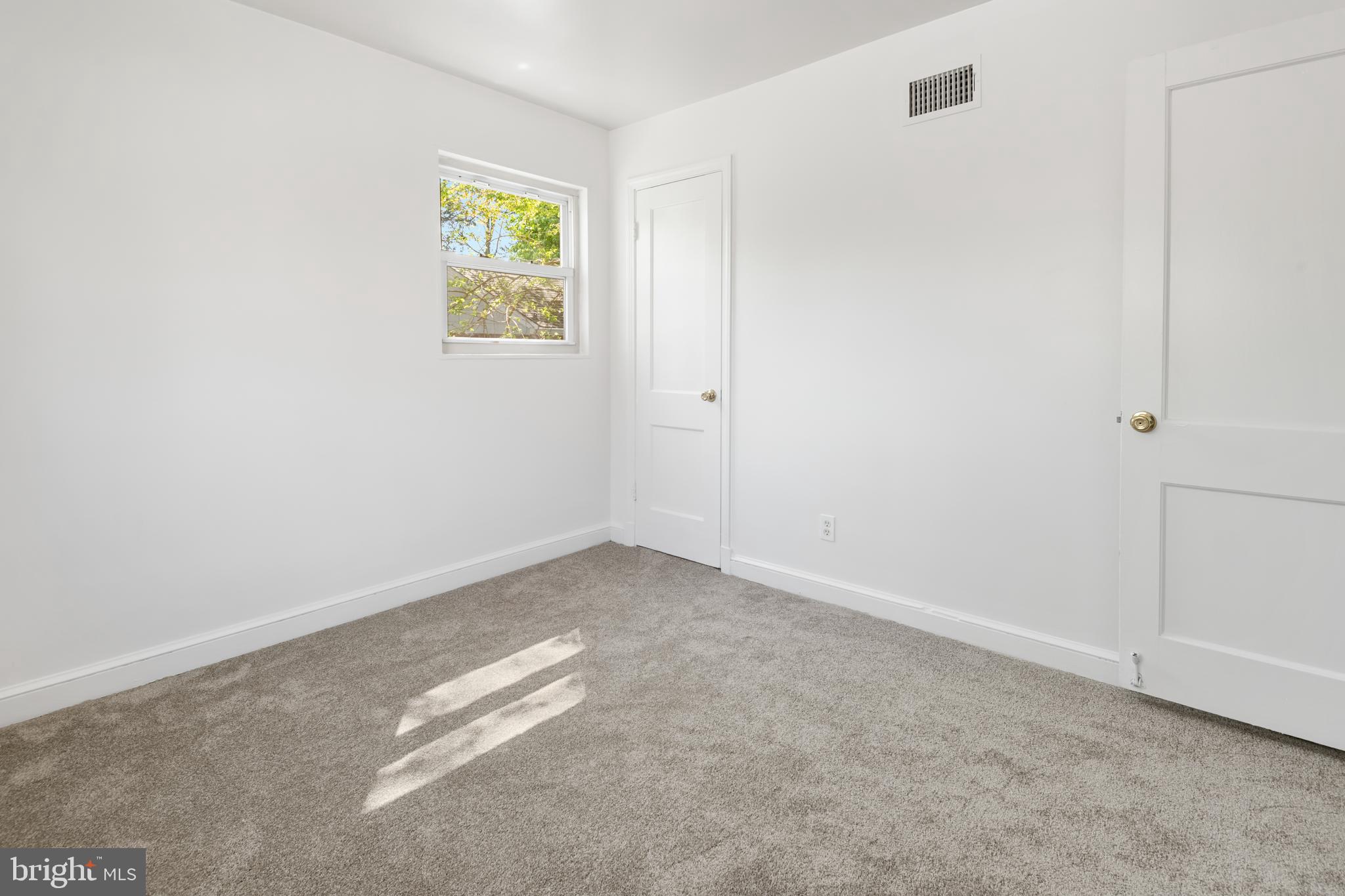 2206 Prichard Road Silver Spring, MD 20902 - Photo 25 of 33 Bedroom 1