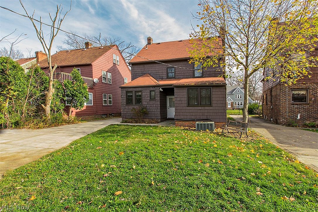 2336 Canterbury Road Cleveland, OH 44118 - Photo 25 of 25