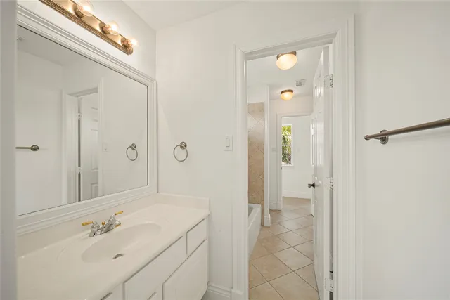 $929,500 | 5407 Oakville Court, Sugar Land, TX 77479