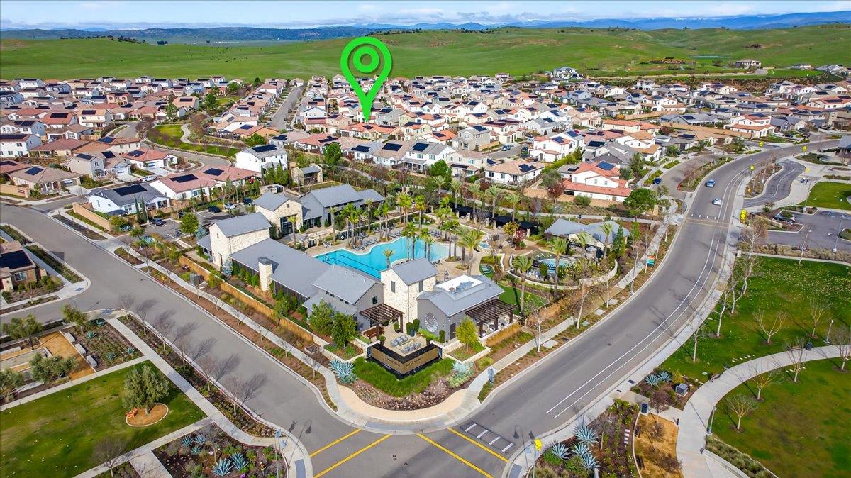 4593 Orchard Hills Road Madera, CA 93636 - Photo 22 of 25 view of a city with ocean view