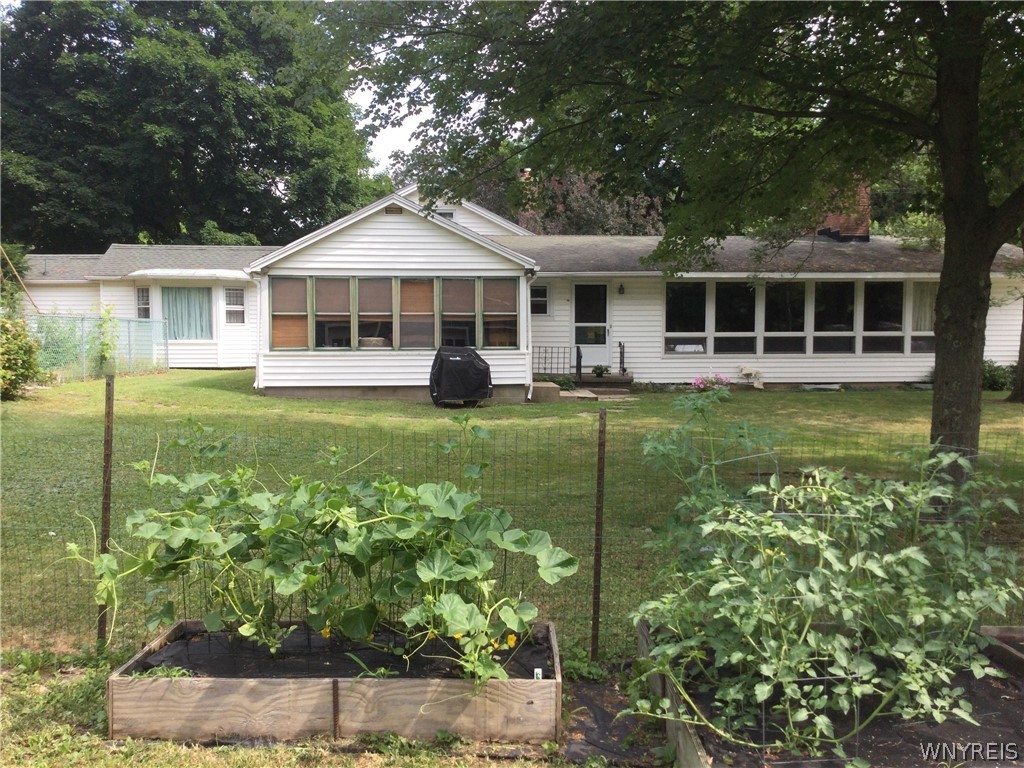 660 Rice Road Elma, NY 14059 - Photo 4 of 50