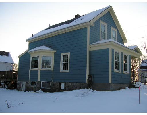 38 St Anthony Street Worcester, MA 01607 - Photo 3 of 7 Gallery Image 3