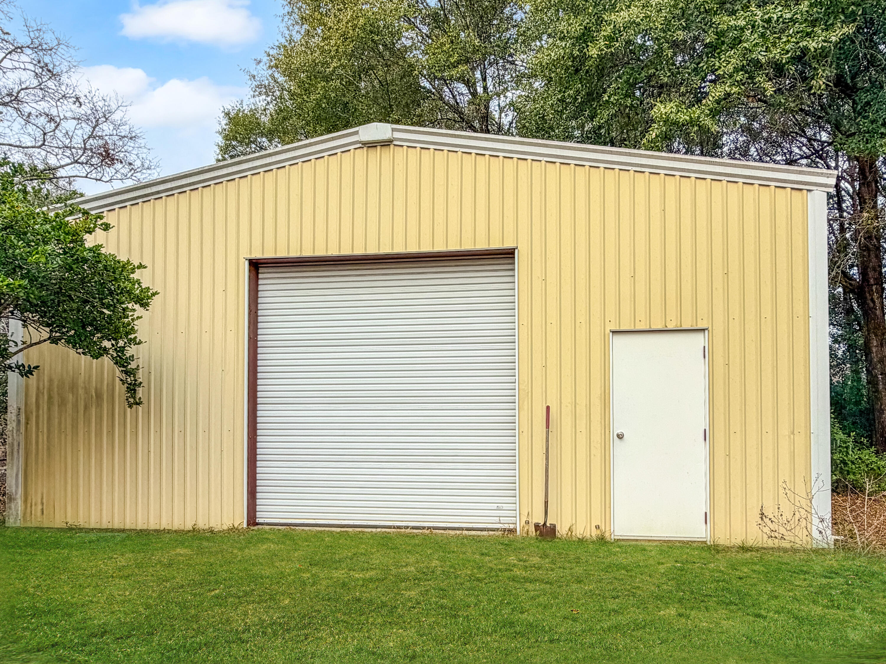 3365 Auburn Road Crestview, FL 32539 - Photo 7 of 24 IMG_3464