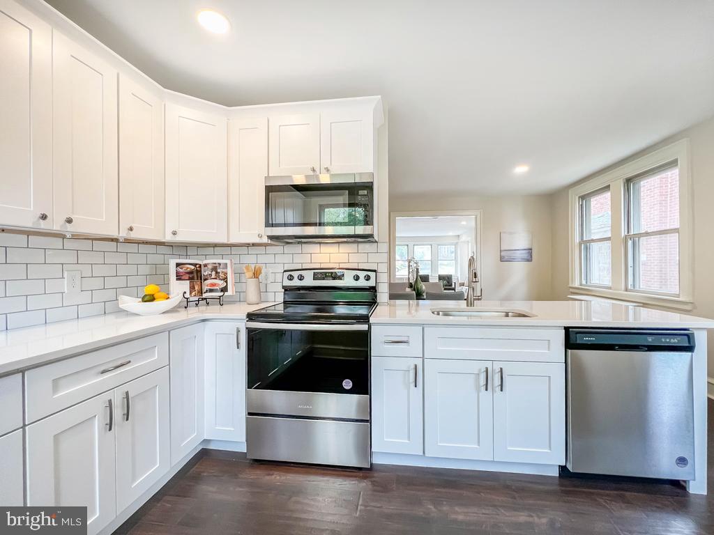 872 Rundale Avenue Lansdowne, PA 19050 - Photo 11 of 29