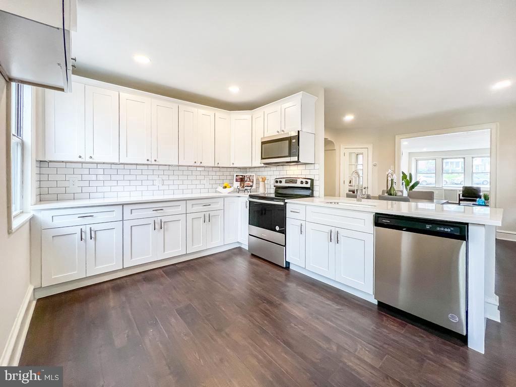 872 Rundale Avenue Lansdowne, PA 19050 - Photo 10 of 29