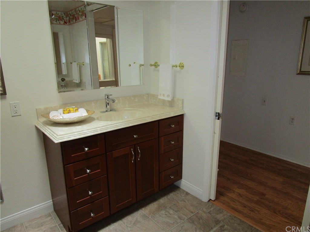 1801 St John Road, Unit 40B Seal Beach, CA 90740 - Photo 27 of 37