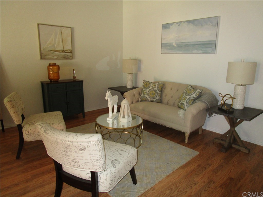 1801 St John Road, Unit 40B Seal Beach, CA 90740 - Photo 5 of 37