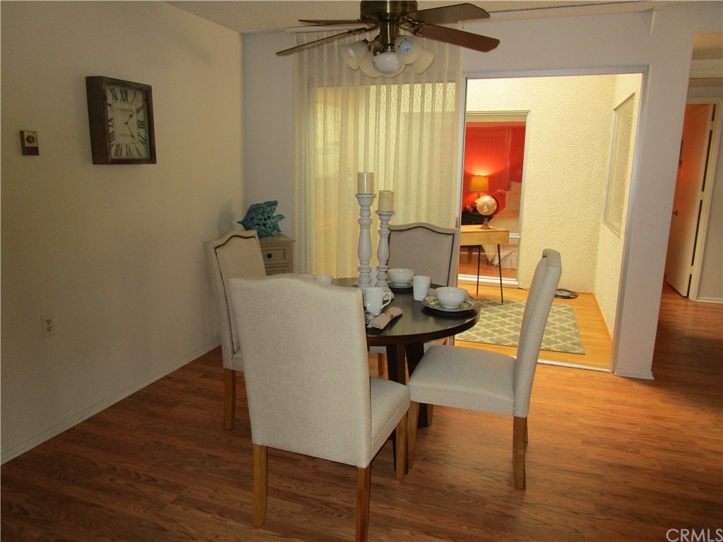 1801 St John Road, Unit 40B Seal Beach, CA 90740 - Photo 8 of 37