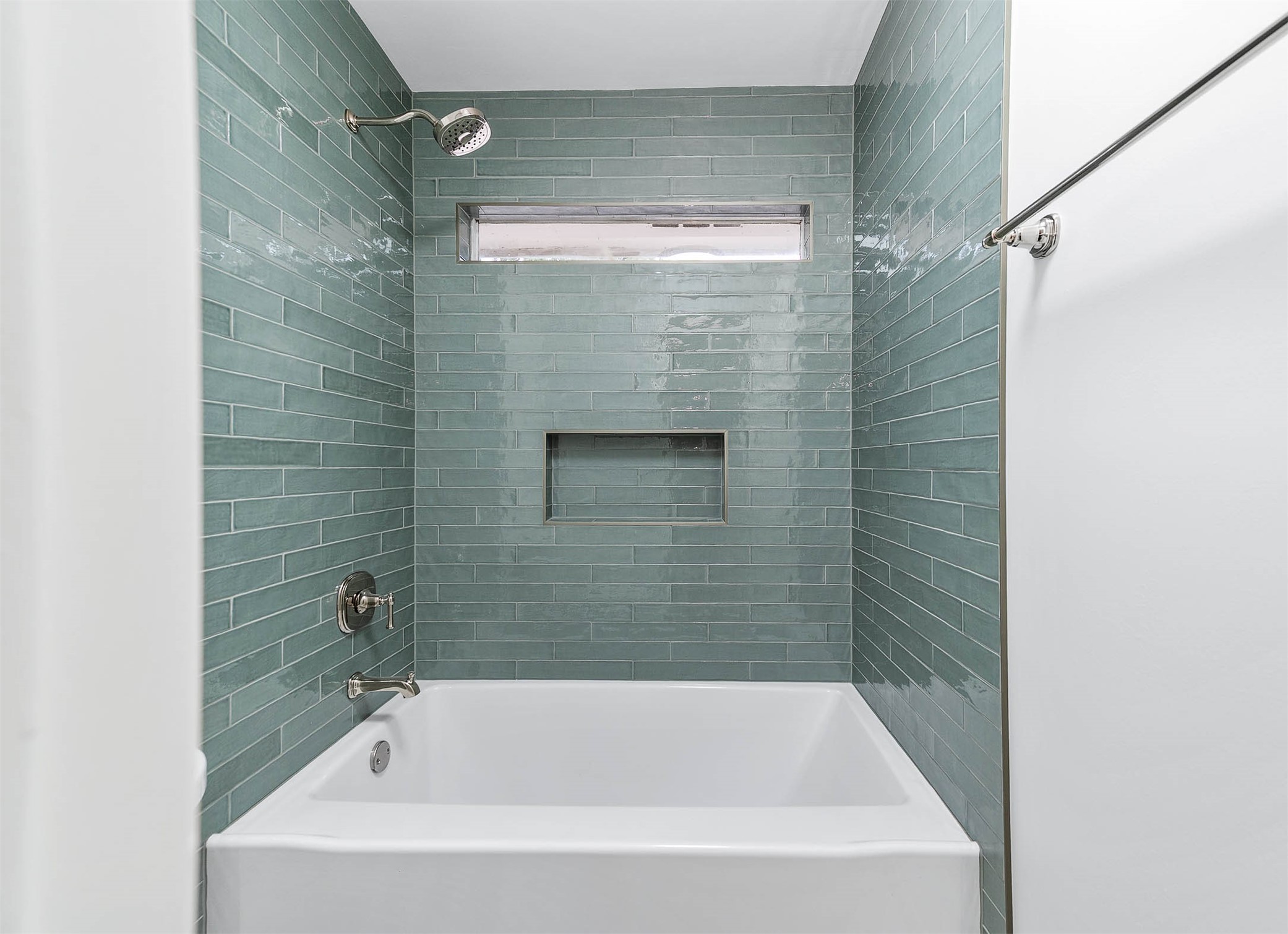 727 Bunker Hill Road, Unit 104 Houston, TX 77024 - Photo 9 of 34