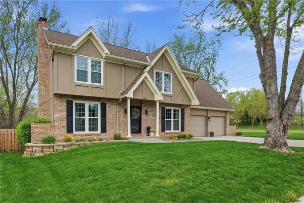 $435,000 | 1100 Wellington Way, Liberty, MO 64068