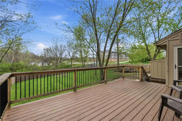 $435,000 | 1100 Wellington Way, Liberty, MO 64068
