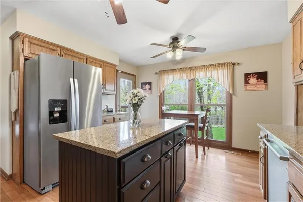$435,000 | 1100 Wellington Way, Liberty, MO 64068