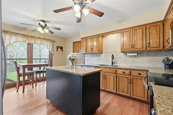 $435,000 | 1100 Wellington Way, Liberty, MO 64068