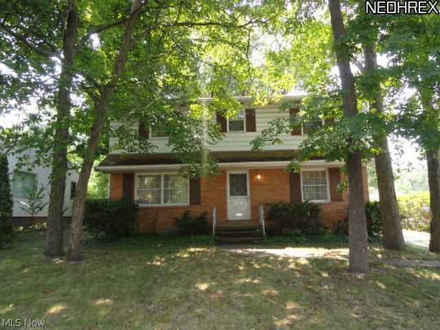 2032 Liberty Road Stow, OH 44224 - Photo 1 of 18 Gallery Image 1