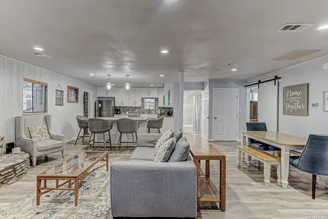 $1,525,000 | 2632 Williams Lakeshore, Kingsland, TX 78639