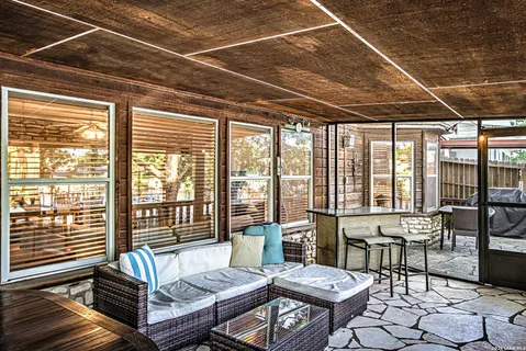 $1,525,000 | 2632 Williams Lakeshore, Kingsland, TX 78639