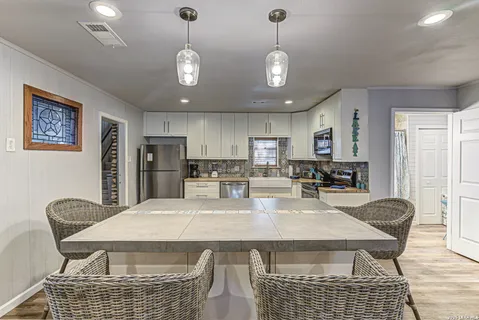 $1,525,000 | 2632 Williams Lakeshore, Kingsland, TX 78639