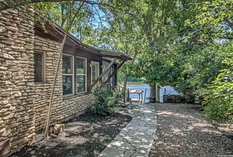 $1,525,000 | 2632 Williams Lakeshore, Kingsland, TX 78639