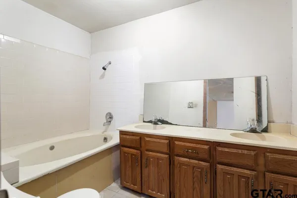 $169,900 | 14832 Farm To Market Road 2661, Flint, TX 75762