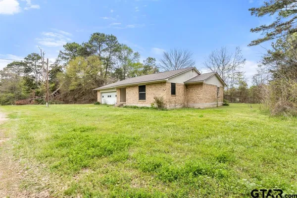 $169,900 | 14832 Farm To Market Road 2661, Flint, TX 75762